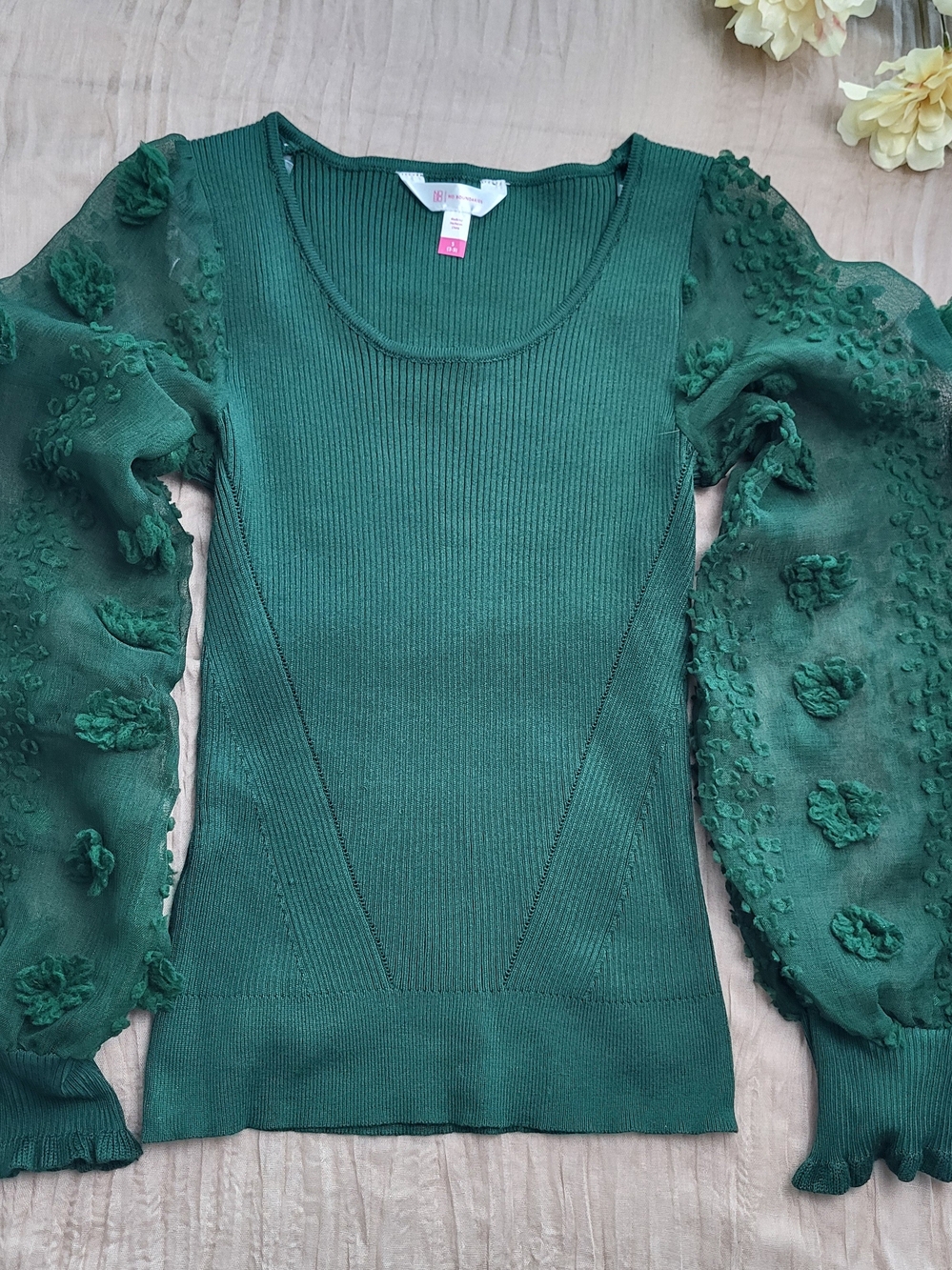 No Boundaries, Women's Emerald Green Puff long-sleeved blouse